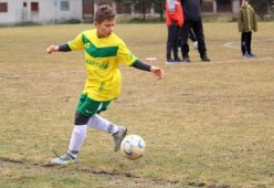 乐鱼体育平台登录-中超冠军梦碎后，蓉城要在亚洲赛场重塑信心，中甲成都蓉城今天比赛结果