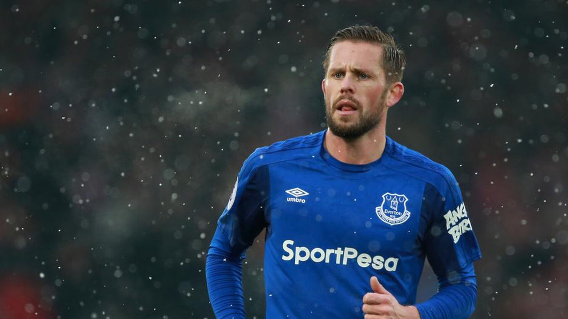 伦敦双雄再燃战火!切尔西热刺争抢波尔图前锋,前蓝军主帅愿8000万欧元放行